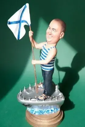 Шаржевые статуэтки по фото на заказ, портерные фигурки ручной работы 3