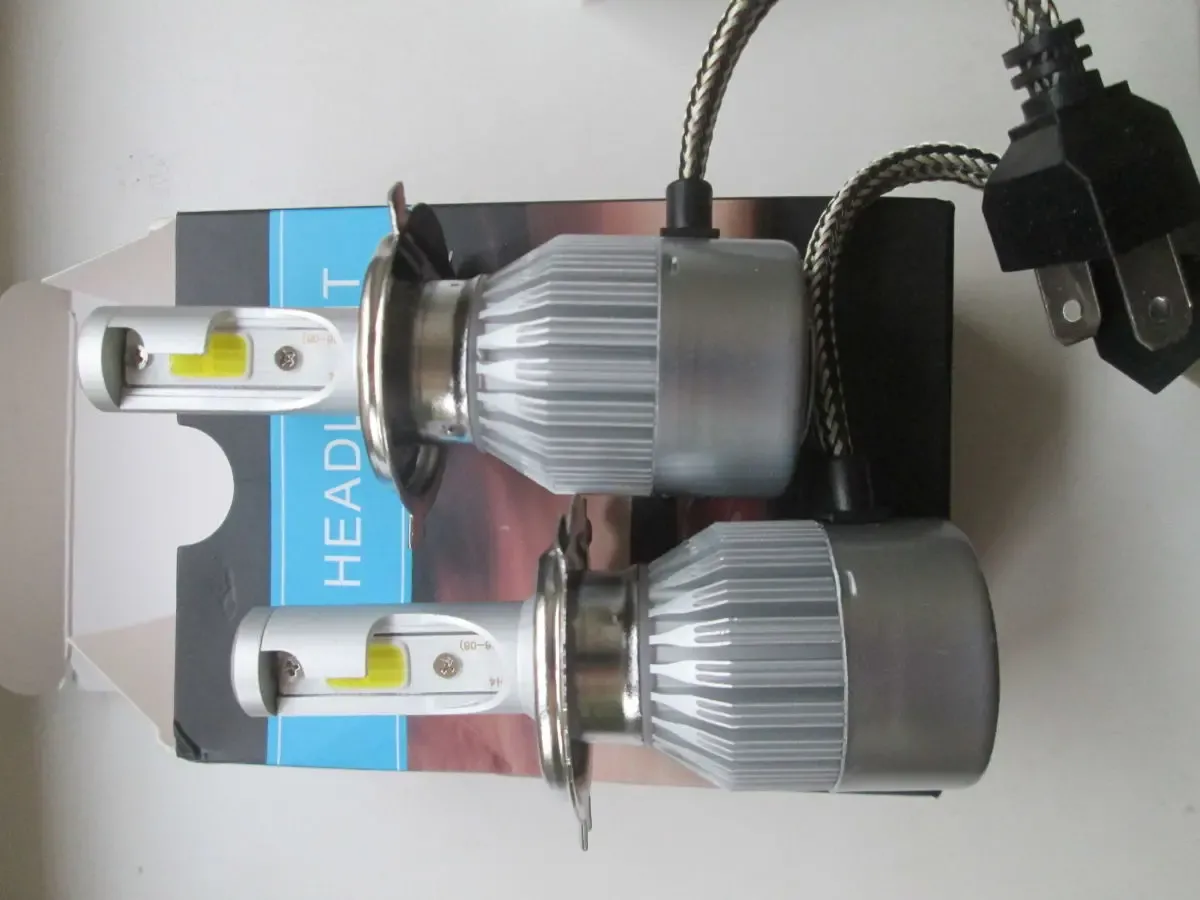 ПРОДАМ светодиодные автолампы H4 ближний дальний свет.