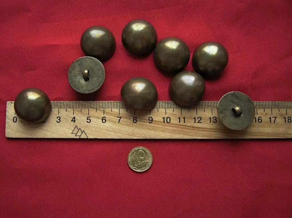 Прочные  Пуговицы большие полушары цвет бронзы,  9 штук, д = 24 м 5