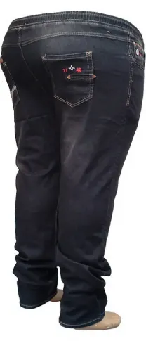 Мужские джинсы большого размера.