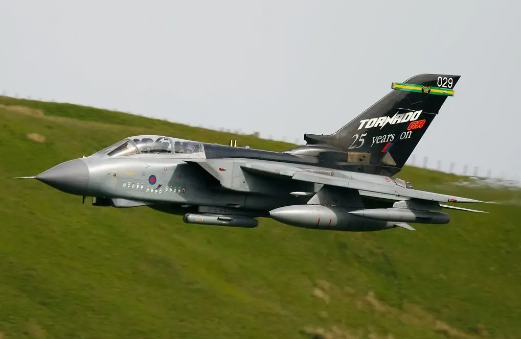 модель самолёта Tornado IDS/ECR. 6