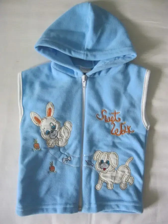 Продам костюм детский штаны и жилет унисекс 2