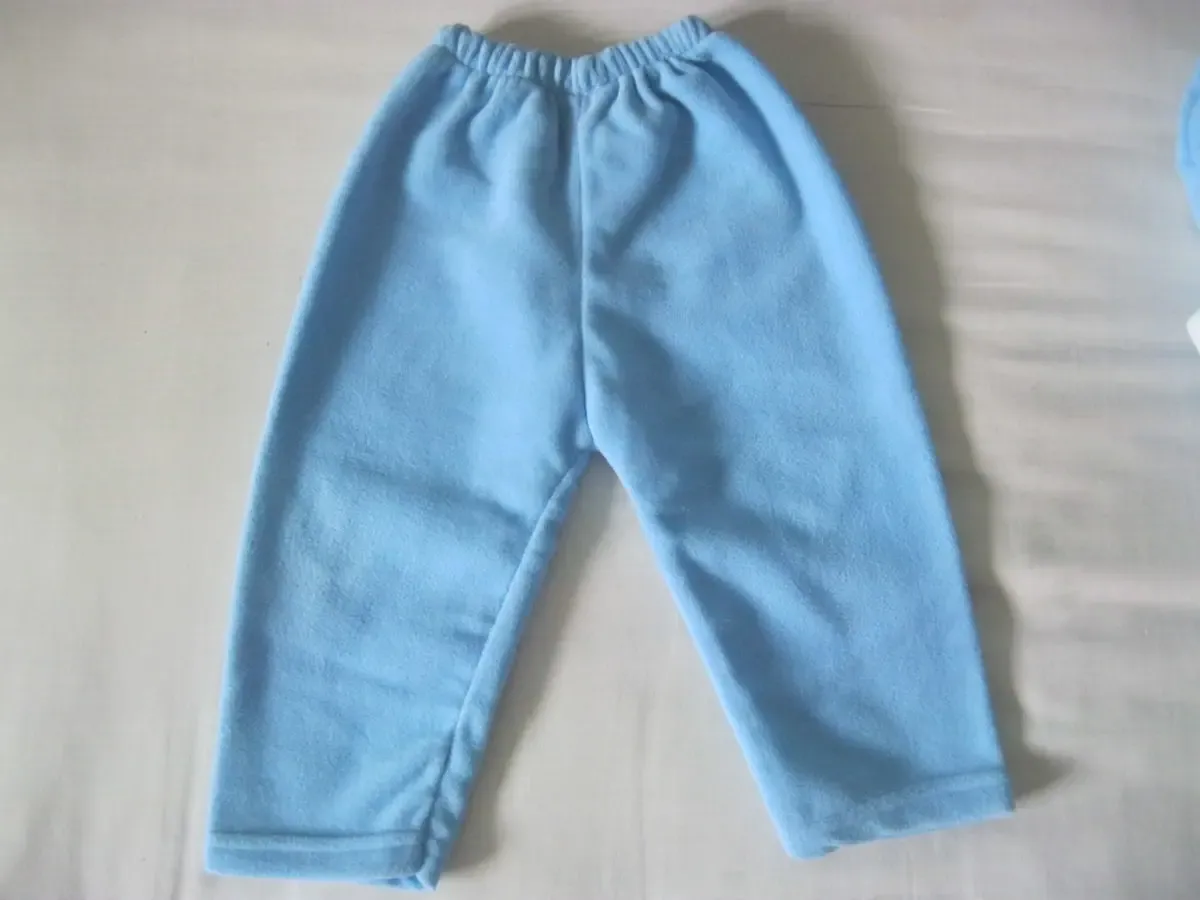 Продам костюм детский штаны и жилет унисекс 4