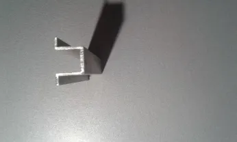 Профіль алюмінієвий Д-подібний