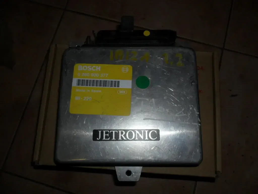 Блок управления BOSCH 0 280 000 377, Сеат Ибица, Малага 1.2i 4