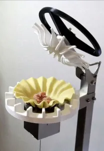 Аппарат для лепки хинкали