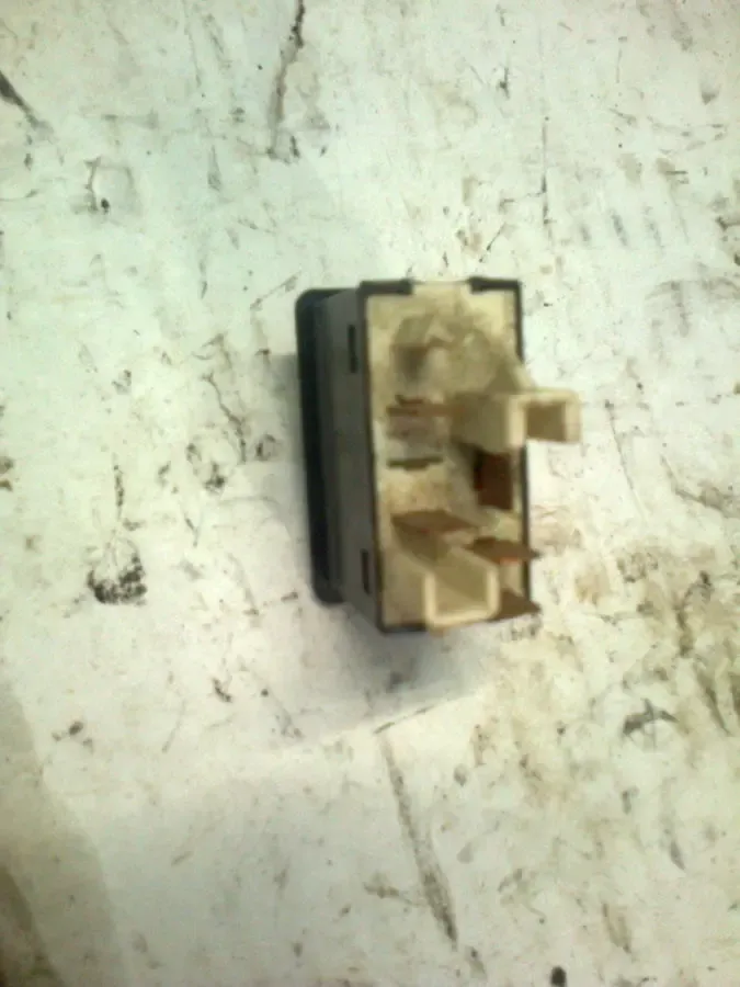 Кнопка противотуманок Форд 81АG15K218ВA 3