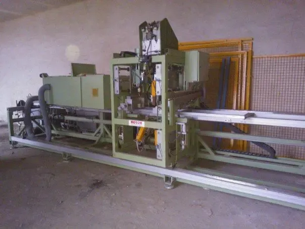 Продаем линию по производству ПВХ окон и стеклопакетов, 2005 г.в. 10