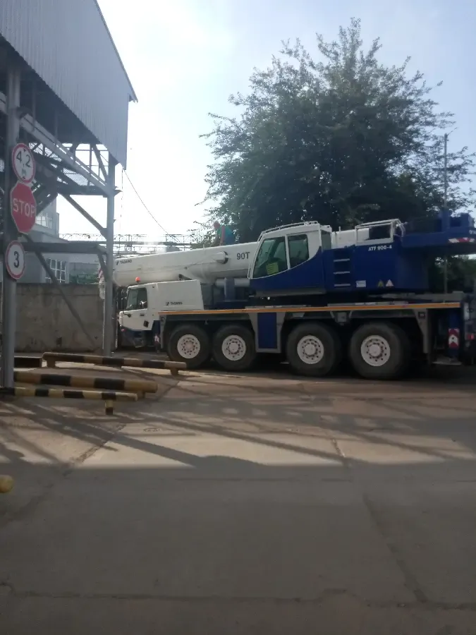 Аренда автокрана 7,10,18,25,30,50,70,90,100,220,300 т 4
