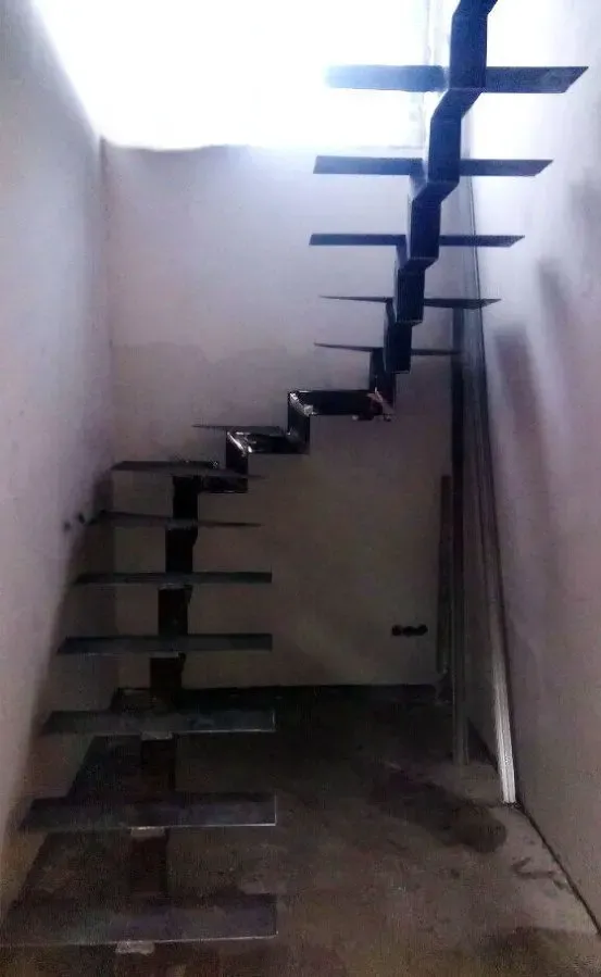 Лестницы из металла. 