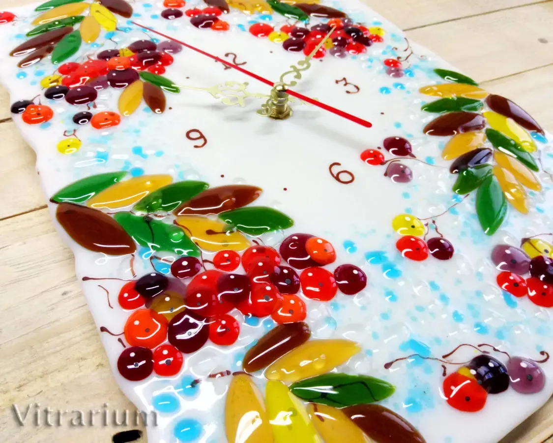 Часы настенные из цветного стекла Рябина 2