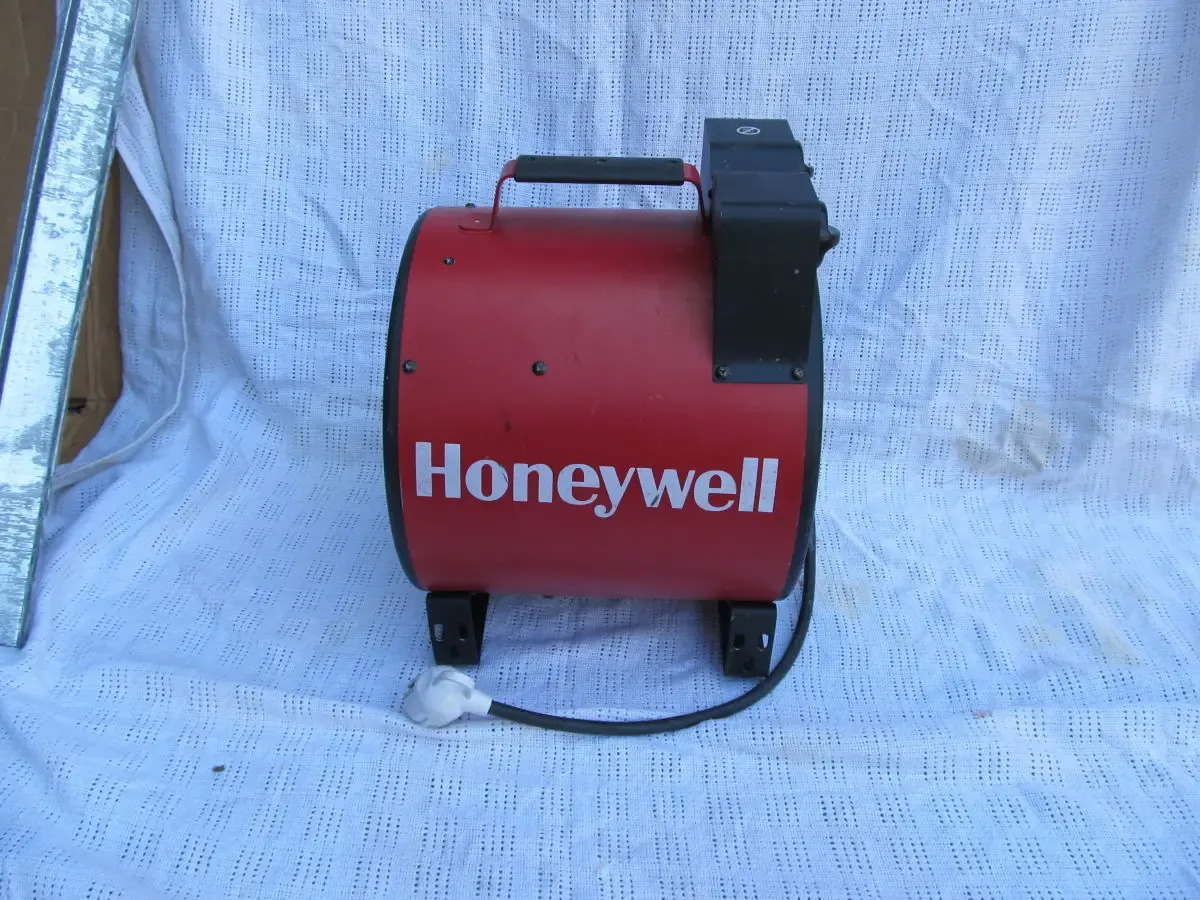 Тепло вентилятор (обогреватель)  HONEYWEL тепловая пушка. 3