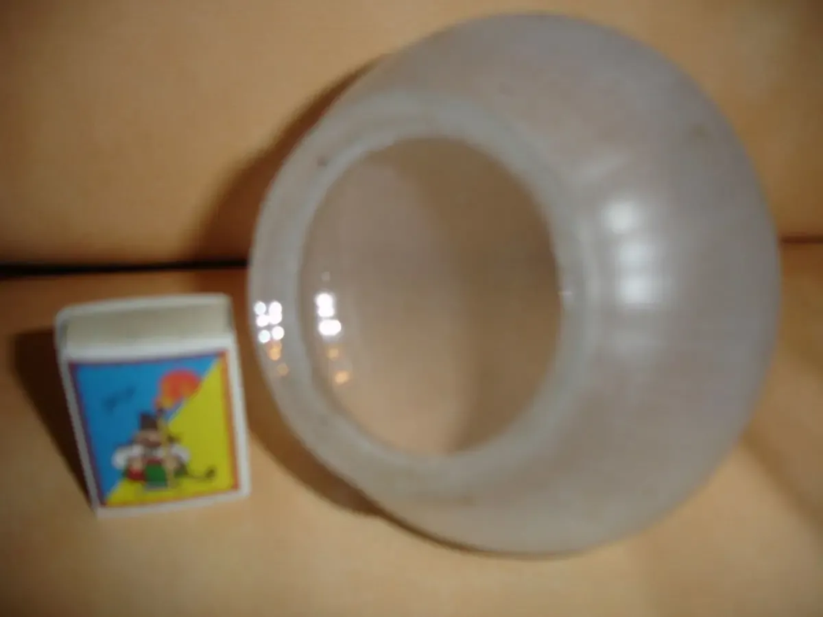 Абажур/плафон скляний, матовий, висота 14 см, раритет повоєнний 3