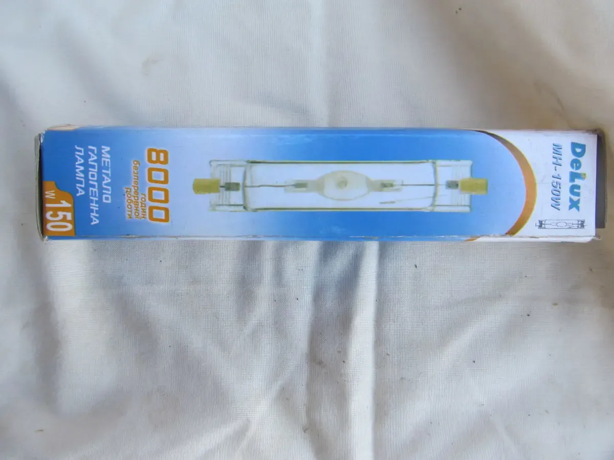 Продам металло-галогеновый прожектор Mhf-250 W 3