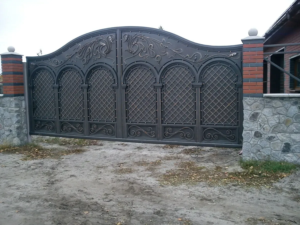 Ковані ворота, паркани, решітки. 5