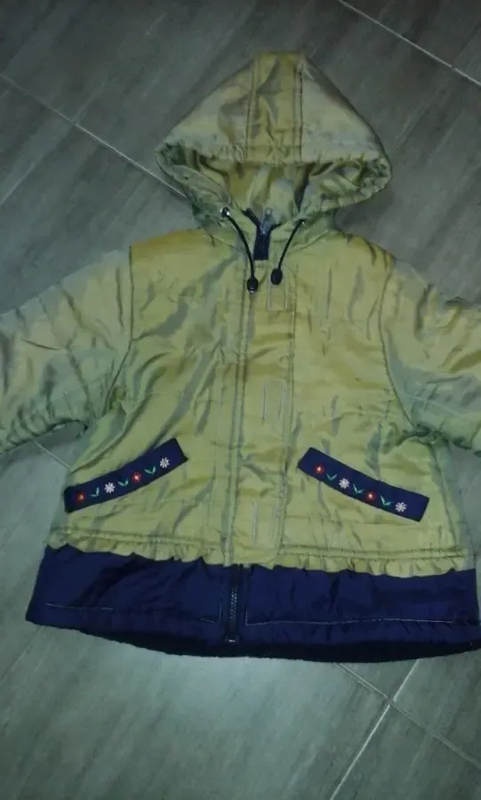 Куртка демисезонная для девочки 2-х лет рост 92см