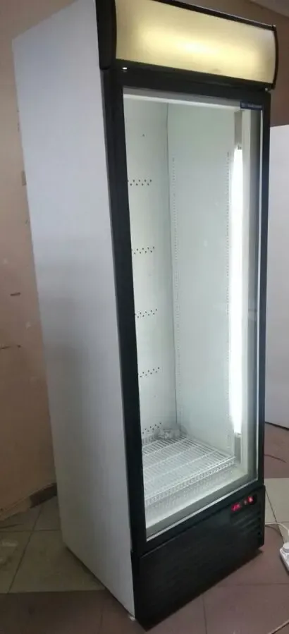 Холодильные шкафы (б/у) 3