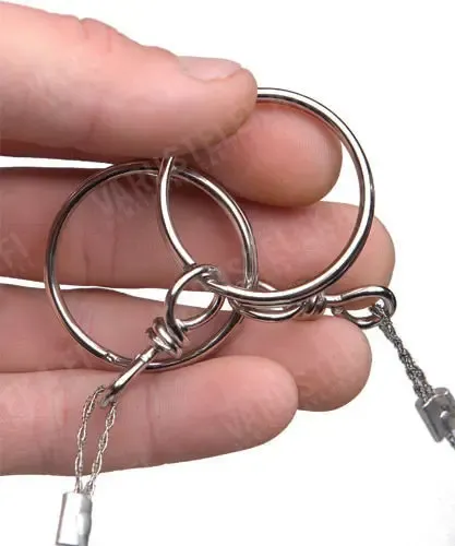 Пила - тросик с кольцами Командо,новая 2