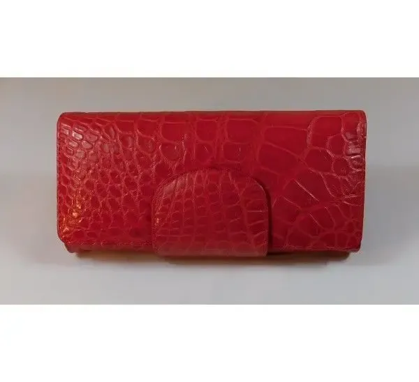 Кошелек женский из кожи крокодила 3