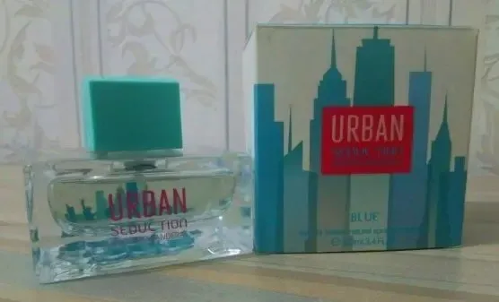 Antonio Banderas Cocktail Seduction in Black, Electric, Urban, Abercr 3