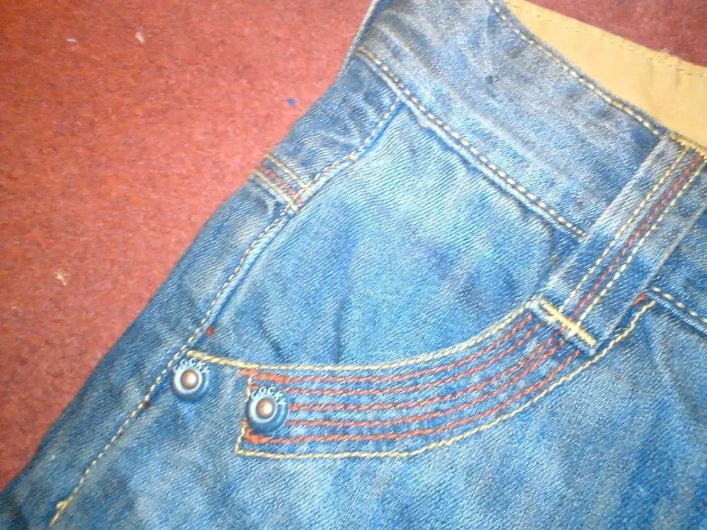 продам джинсы брюки штаны мальчику ,подростку 5