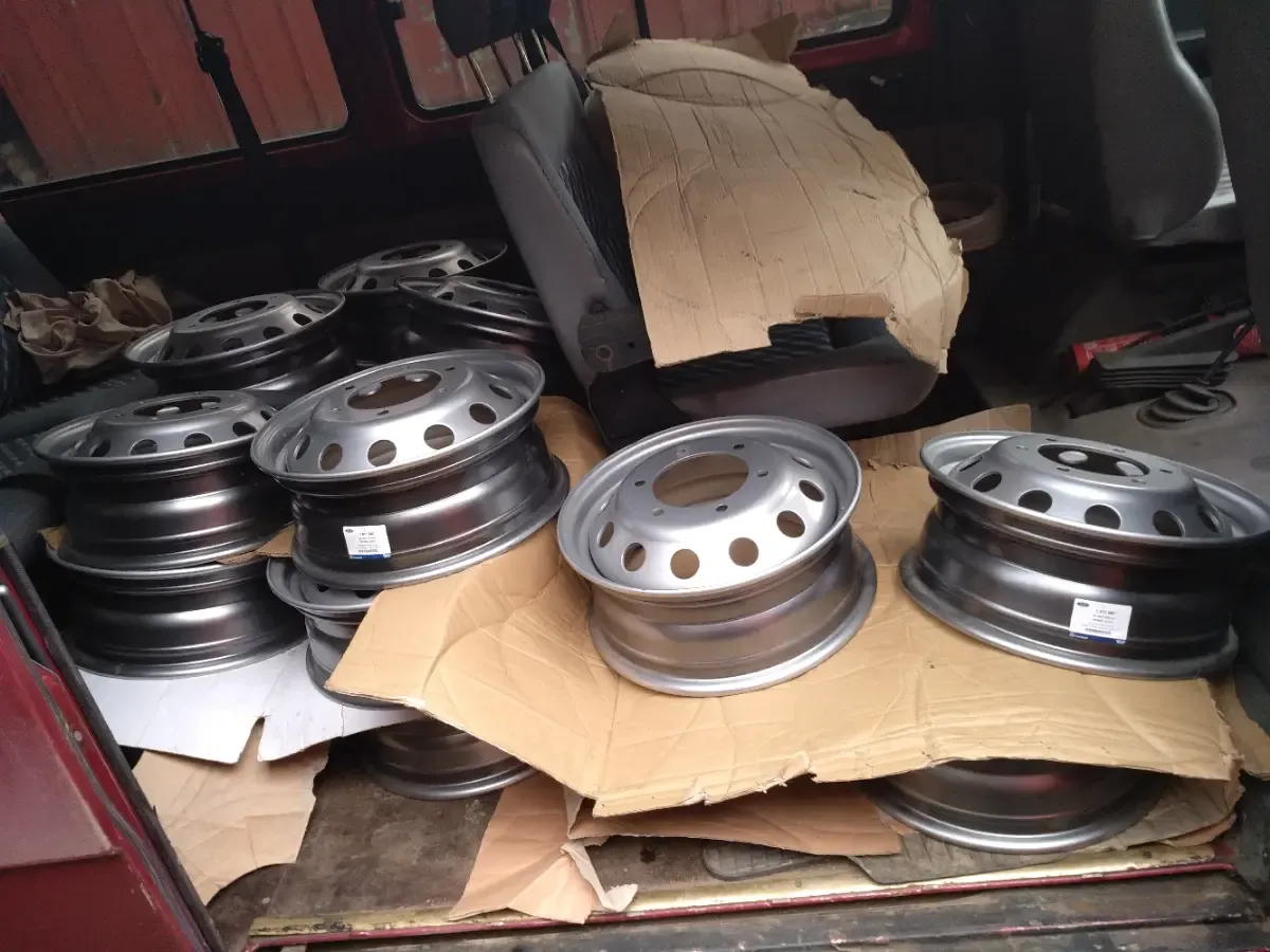 Диски R-16 форд транзит  на двухкатковый  мост спарку 3