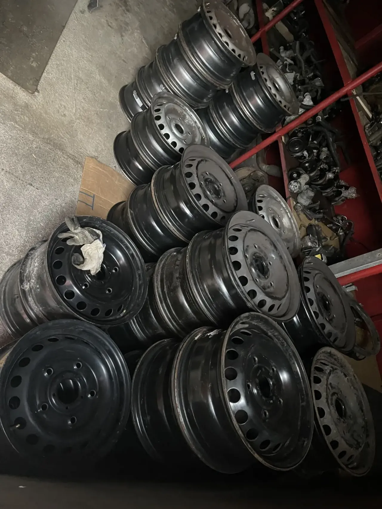 Диски R-16 форд транзит  на двухкатковый  мост спарку 8