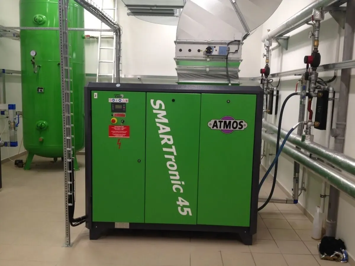 Винтовой воздушный компрессор Atmos Albert, Sec, Smartronic (чехия) 3