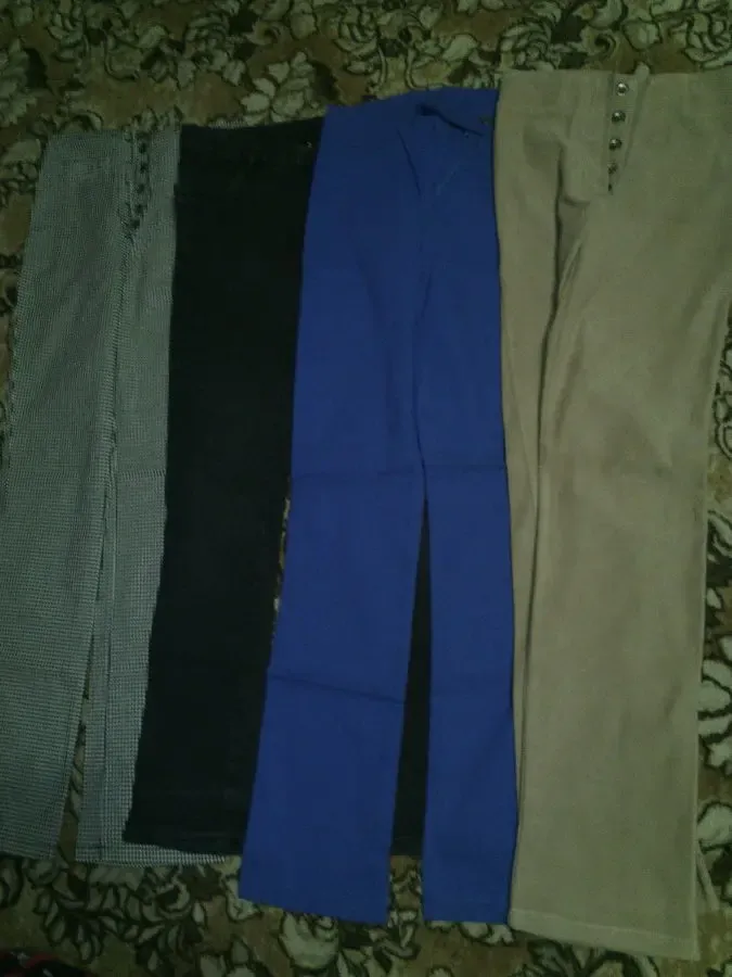 Джинсики для девочки.