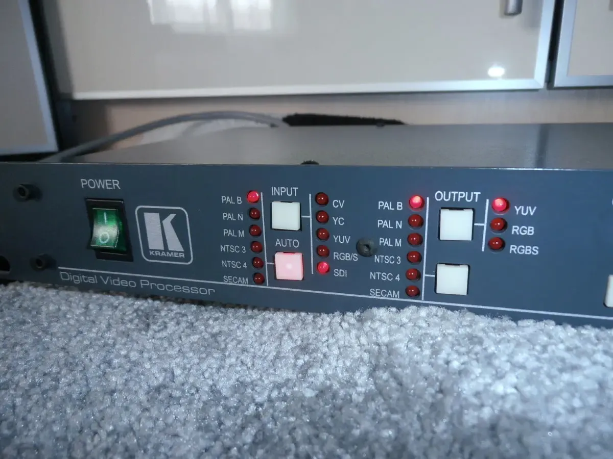 Мультистандартный/мультиформатный транскодер KRAMER SP-11D 8