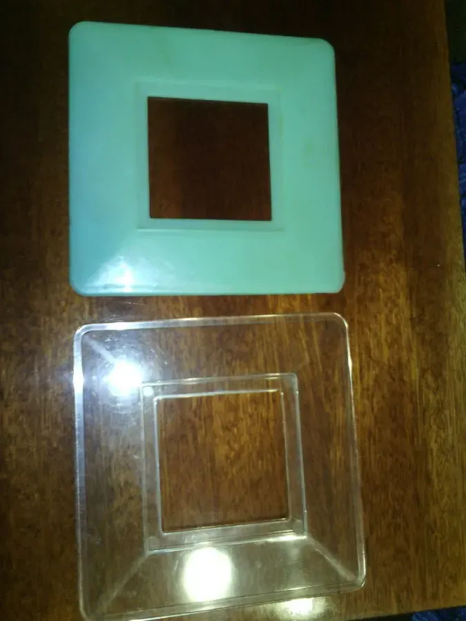 накладка под выключатель или розетку.