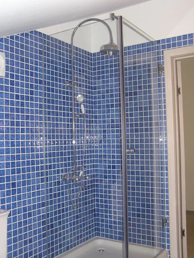 Оптимальные размеры душевых кабин от производителя 5