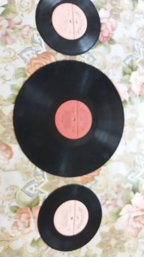 Граммпластинки большие и маленькие 7