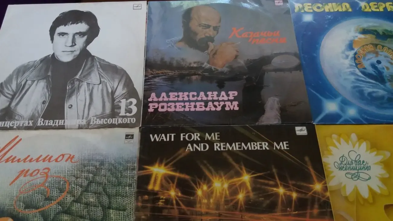 Граммпластинки большие и маленькие