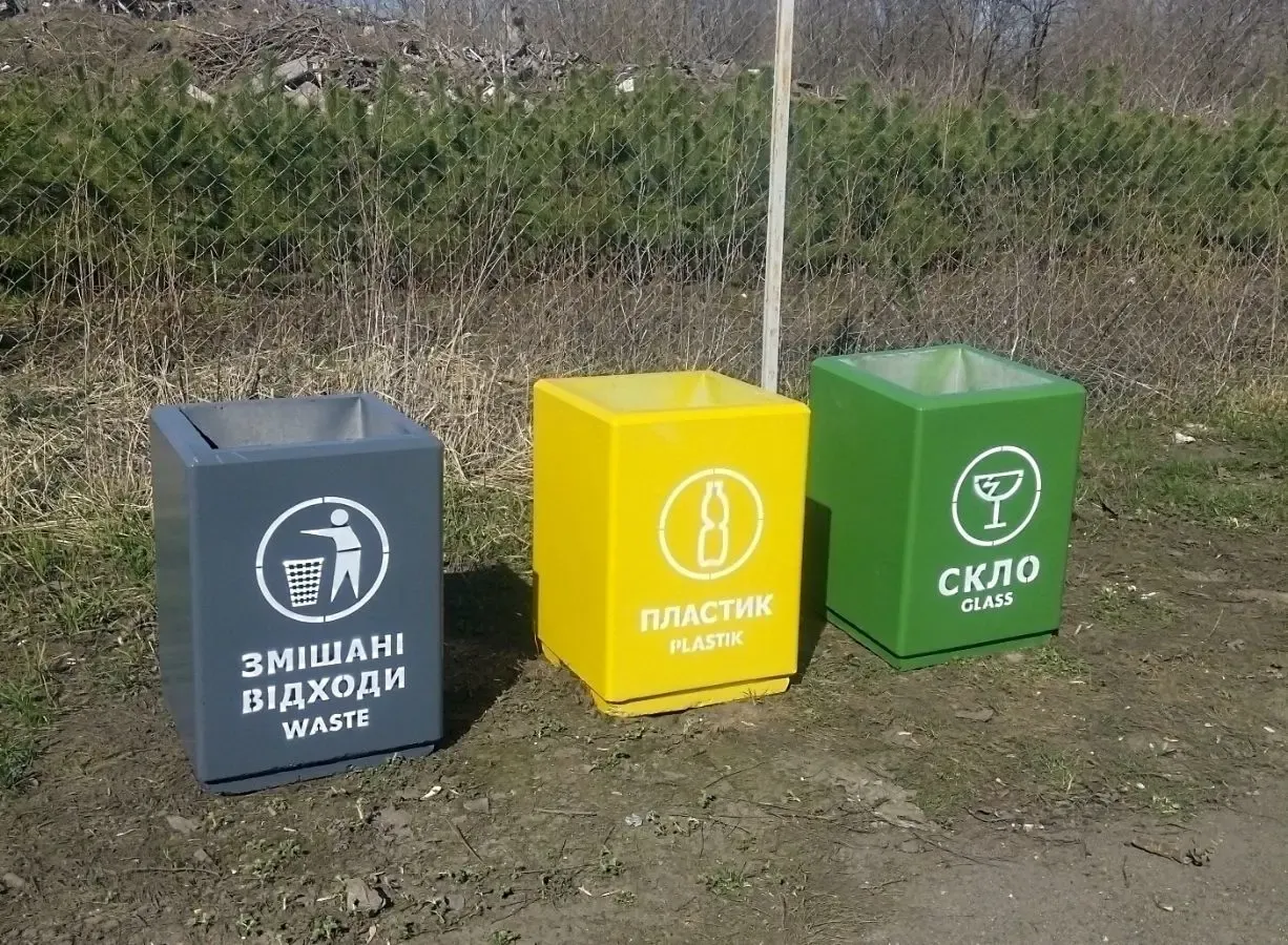 Урна квадратная бетонная 2