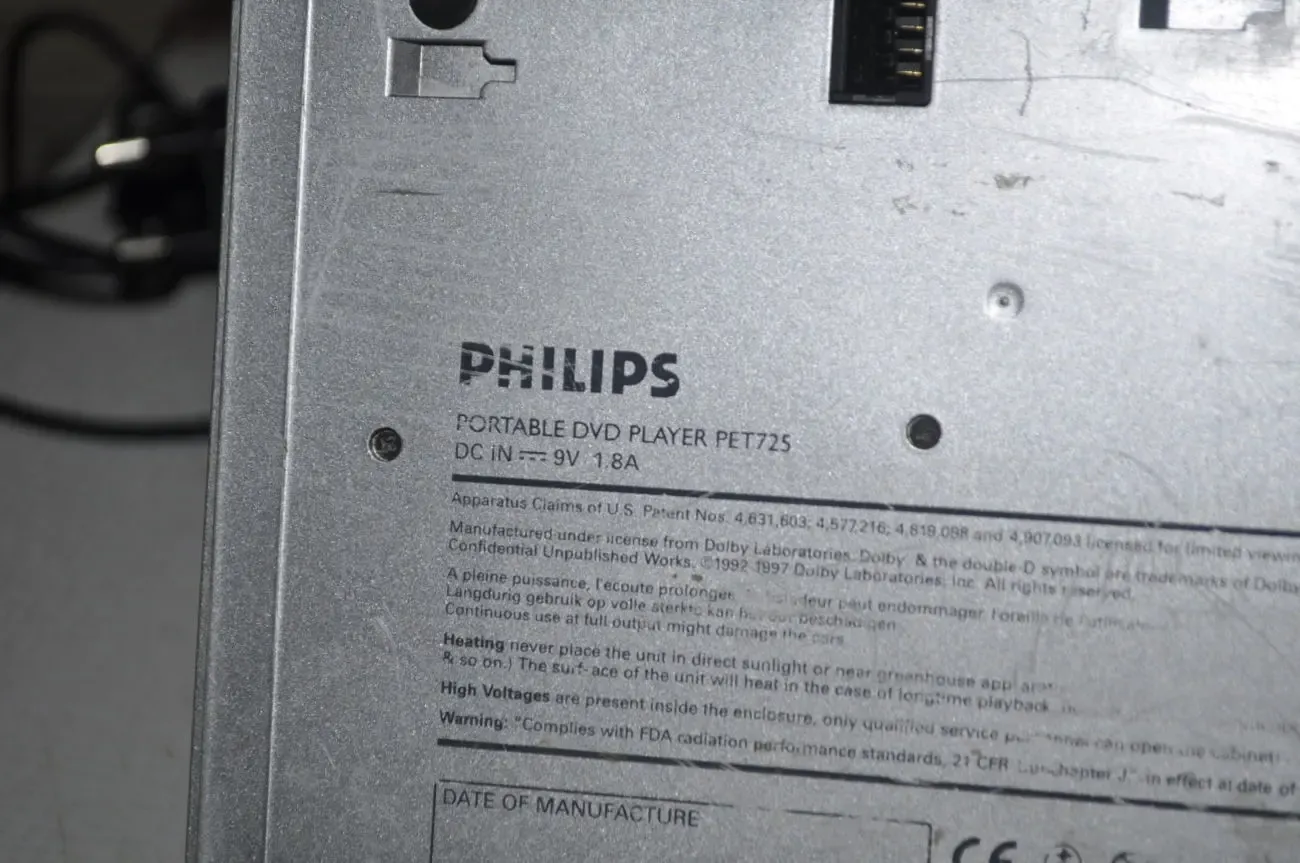 DVD проигрыватель Philips pet725 5