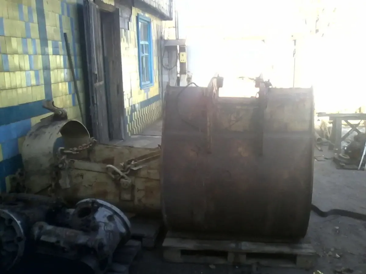 Ковш 1 м3. на экскаватор эо-4121, эо-4124. 8