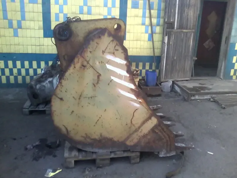 Ковш 1 м3. на экскаватор эо-4121, эо-4124.