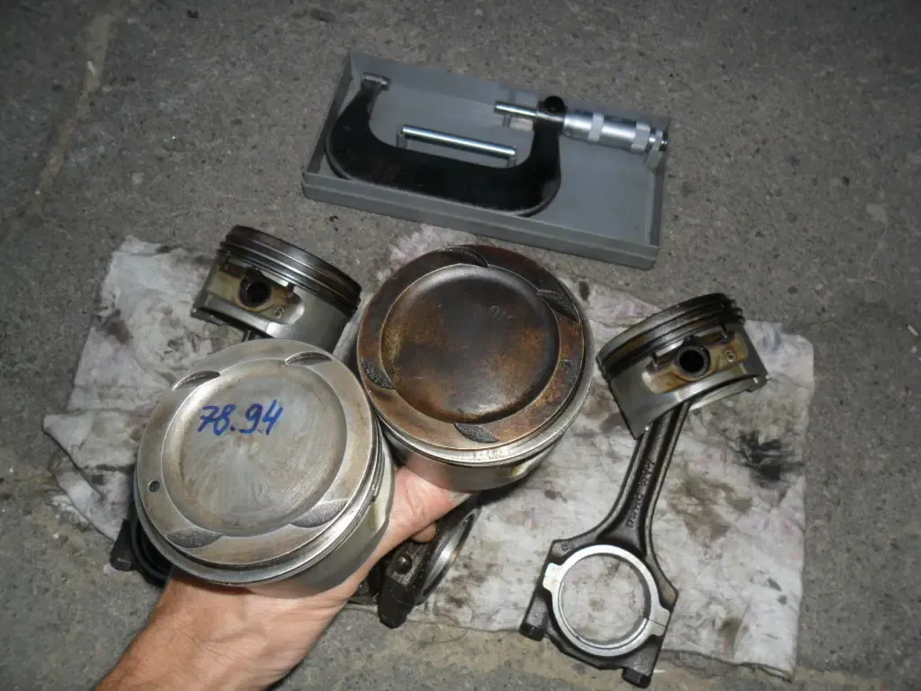 Поршня с шатунами Дэу 1.6 16v, Daewoo Ланос, Нексия, Нубира, оригинал 6