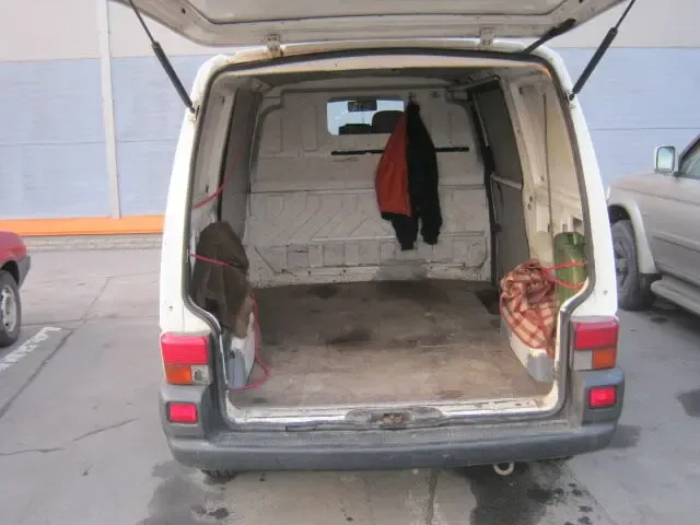 Грузоперевозки фургон, пирожок. 4