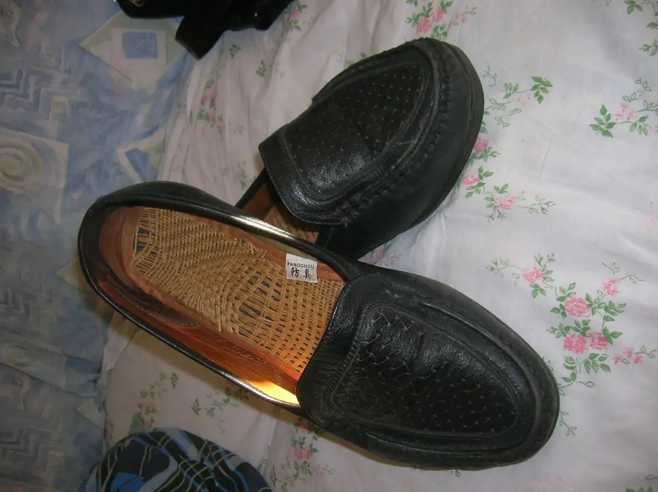 Кроссовки-туфли Саламандра  р.39 ст.25 кожа 4