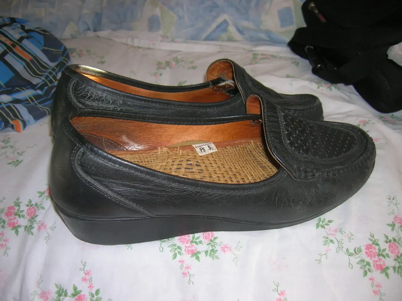 Кроссовки-туфли Саламандра  р.39 ст.25 кожа 2