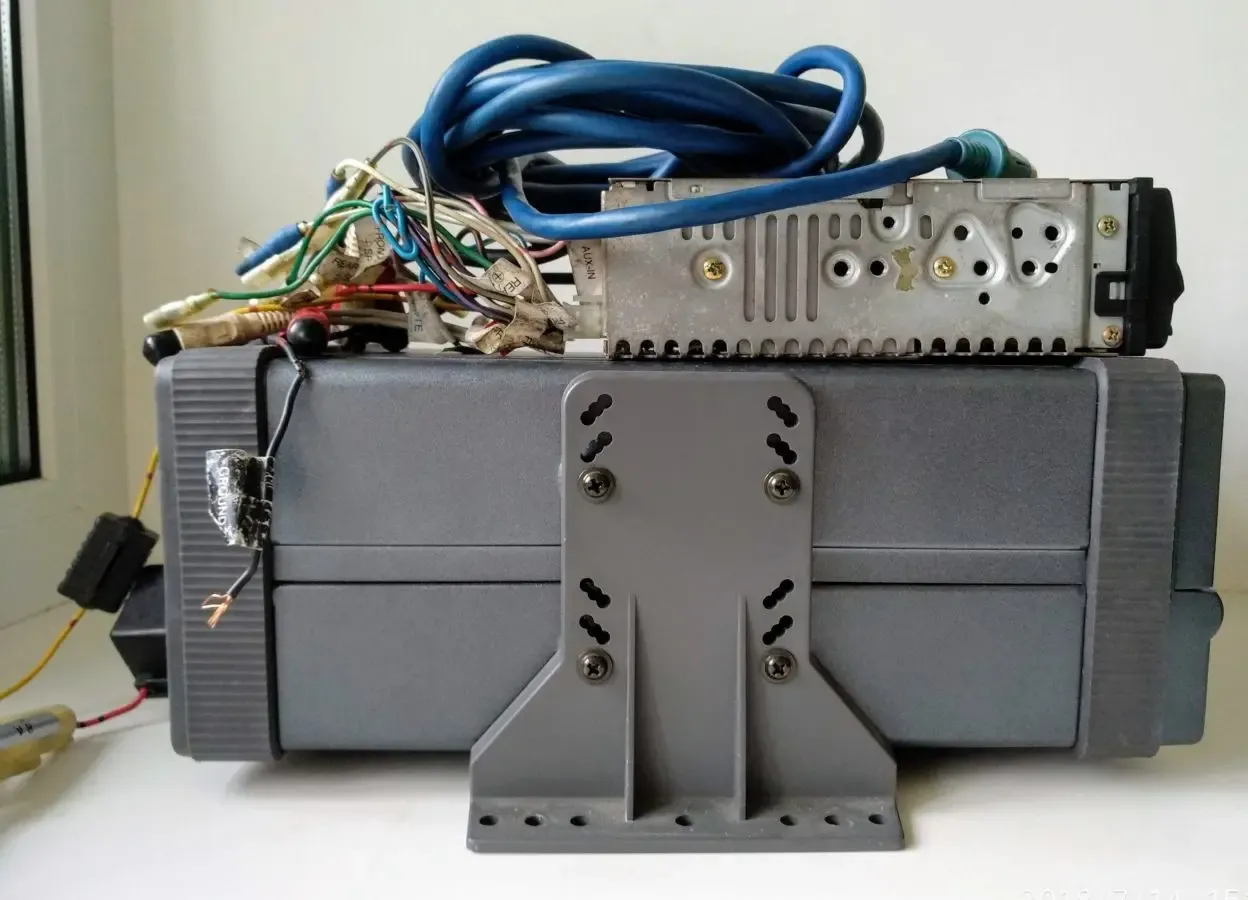 Nakamichi TD-9 + MB-7s Cassette Deck + CD Changer 5