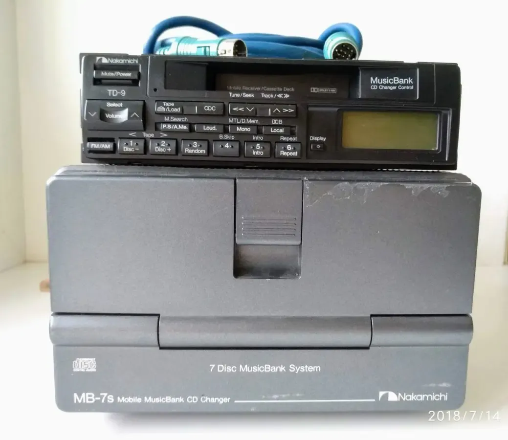 Nakamichi TD-9 + MB-7s Cassette Deck + CD Changer