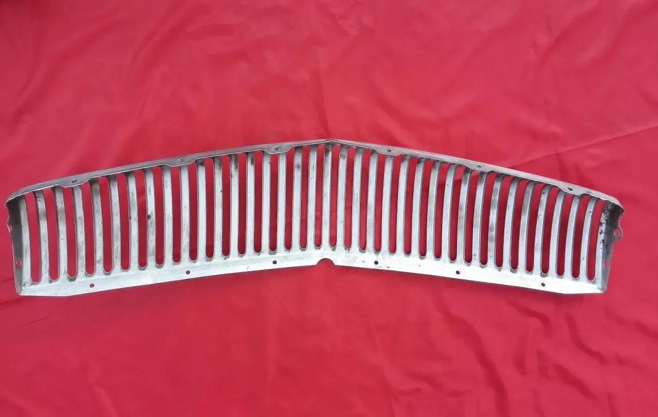 Решетка Волга Газ 21 Оригинал 2