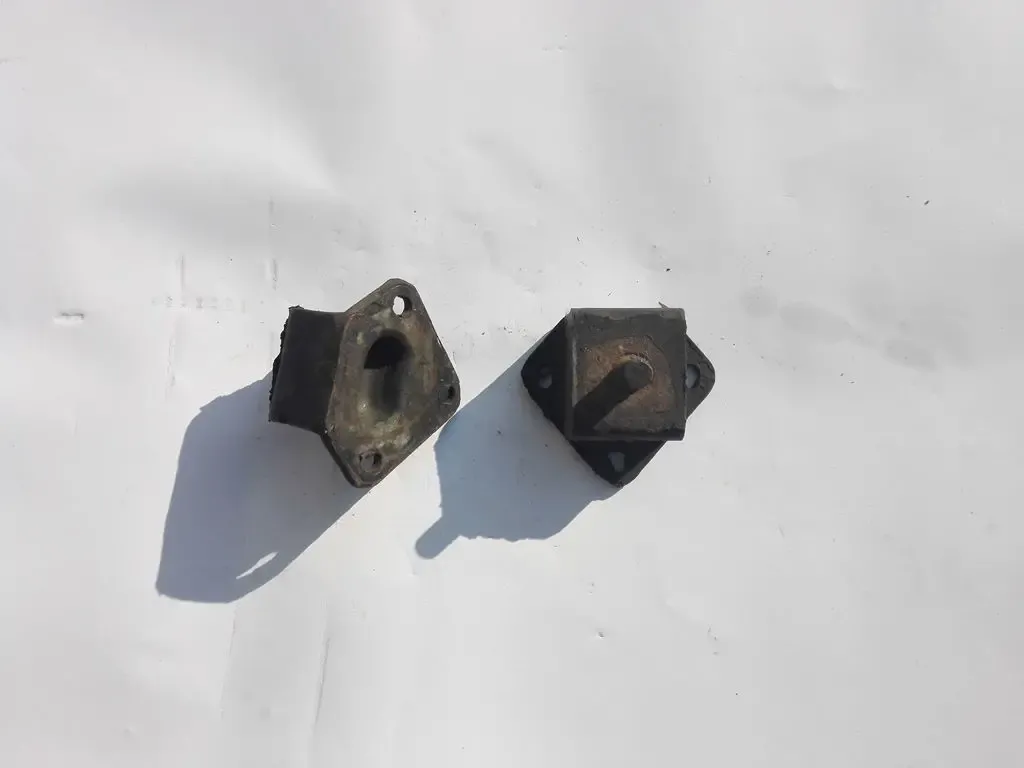 Запчасти на Газ 69 10