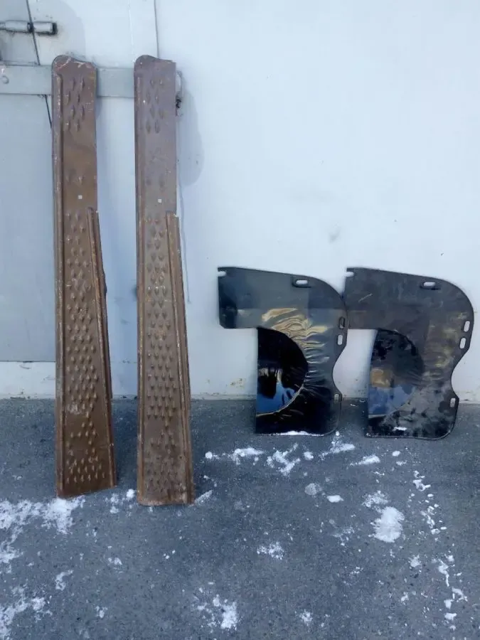 Запчасти на Газ 69 2