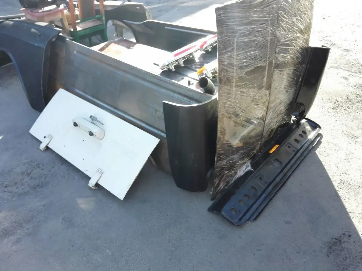 Запчасти на Москвич  Иж 2715 27151 Пирожок Новые 3