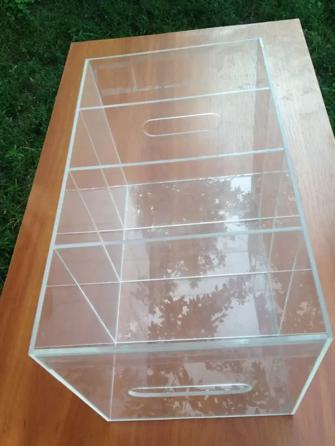 Ящик акриловый 2