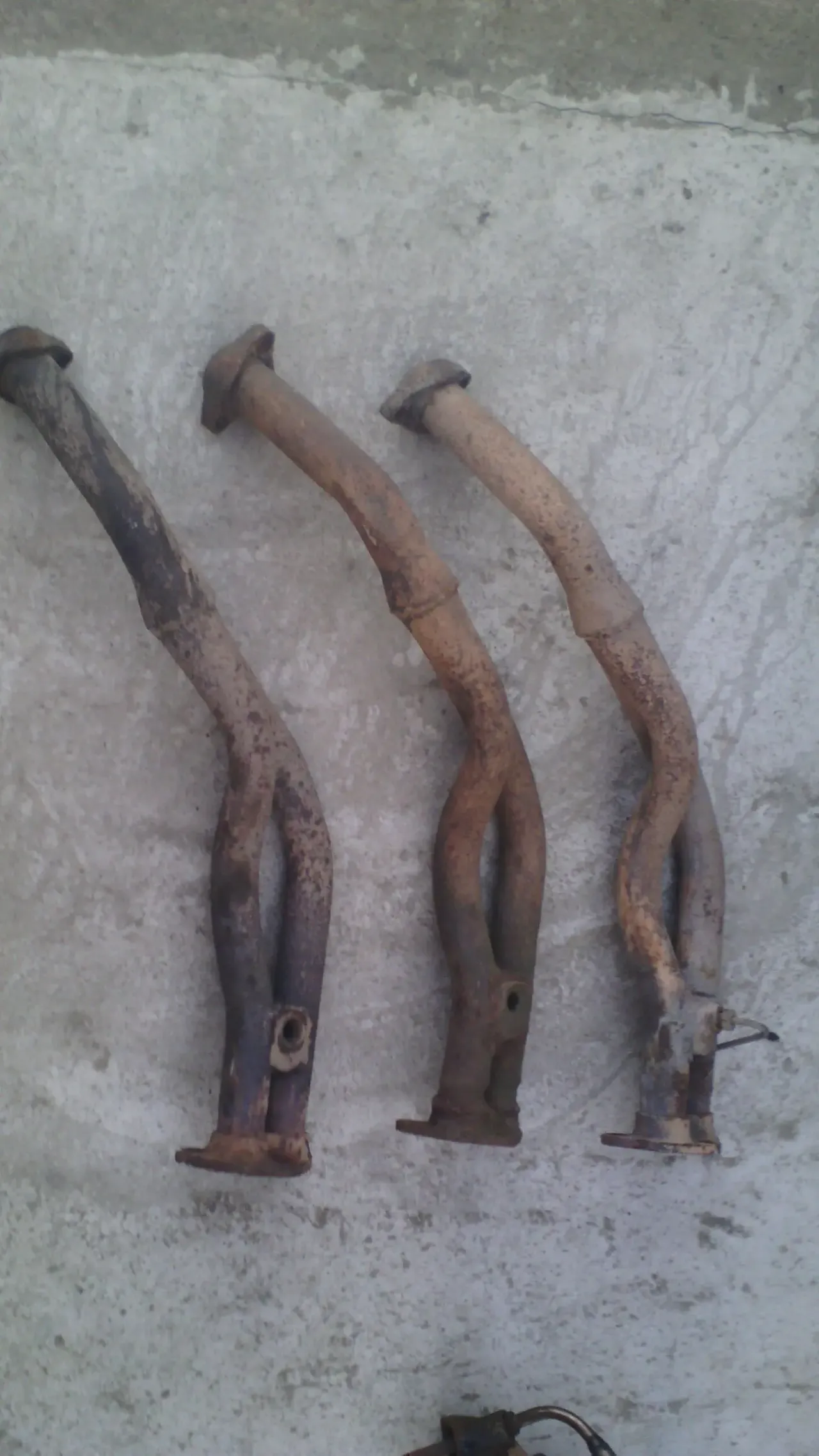 Приемная труба Форд Сиерра 2.0 онс 89г.в. инжектор оригинал штаны 8